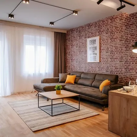 Comfortable Apartment At City Quart Podgorica Exterior photo